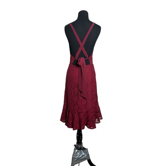 Lulus red lace open cross back party dress size m - Picture 11 of 12
